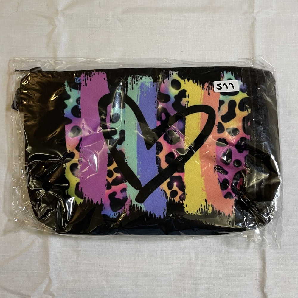 The Pouch Makeup Bag Womens Small Multicolor New Rainbow Heart Leopard Pouch